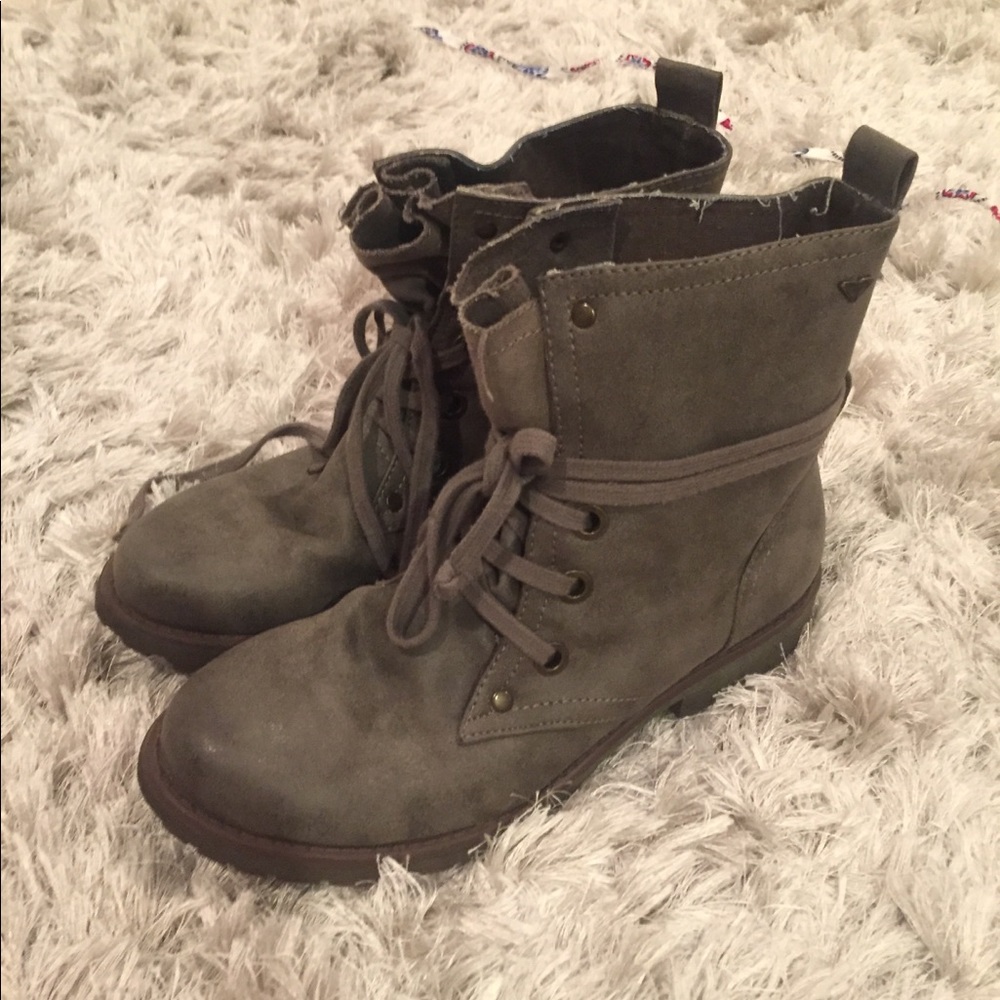 boots